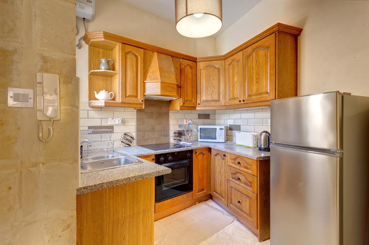 Traditional Maltese Townhouse, Roof Terrace And Views Senglea Exterior foto