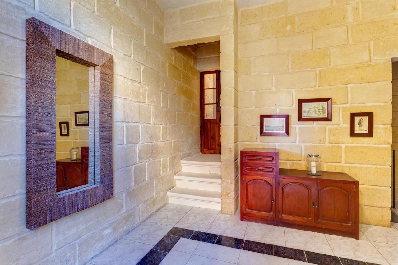 Traditional Maltese Townhouse, Roof Terrace And Views Senglea Exterior foto