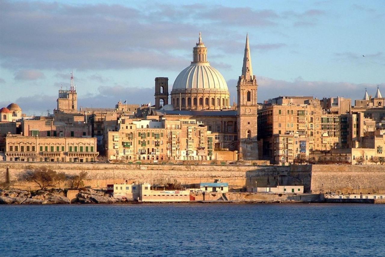 Traditional Maltese Townhouse, Roof Terrace And Views Senglea Exterior foto